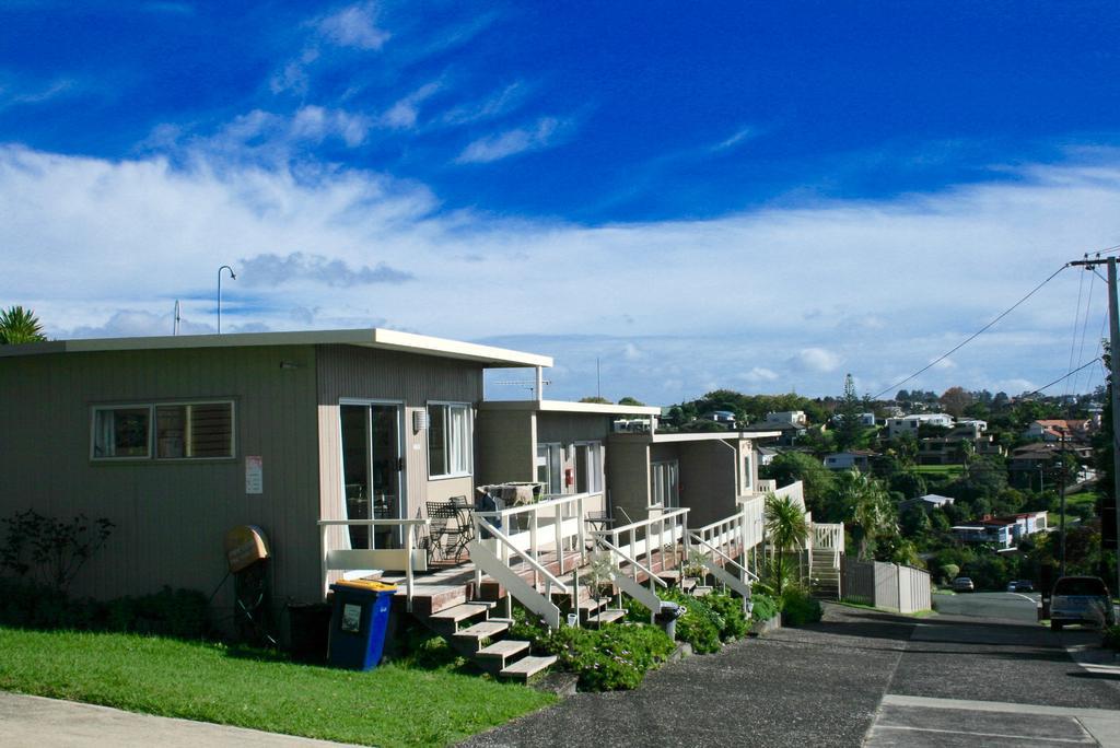 Sea Vista Apartments Okura Bush Exterior photo